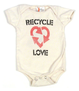 tiny revolutionary tee_gayparentstobe